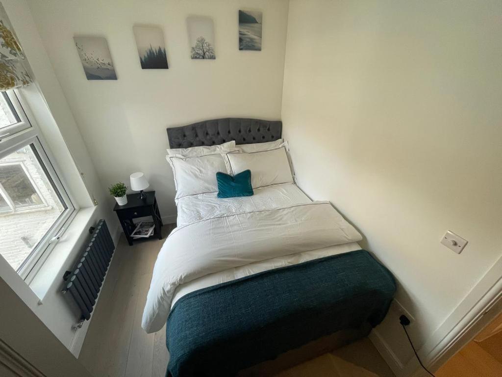 Two Bedroom Apartment - Londra Dış mekan fotoğraf